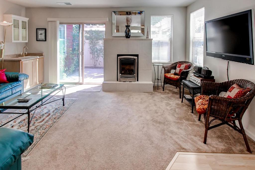 Serene Bungalow-Style Home In Point Reyes Station! エクステリア 写真