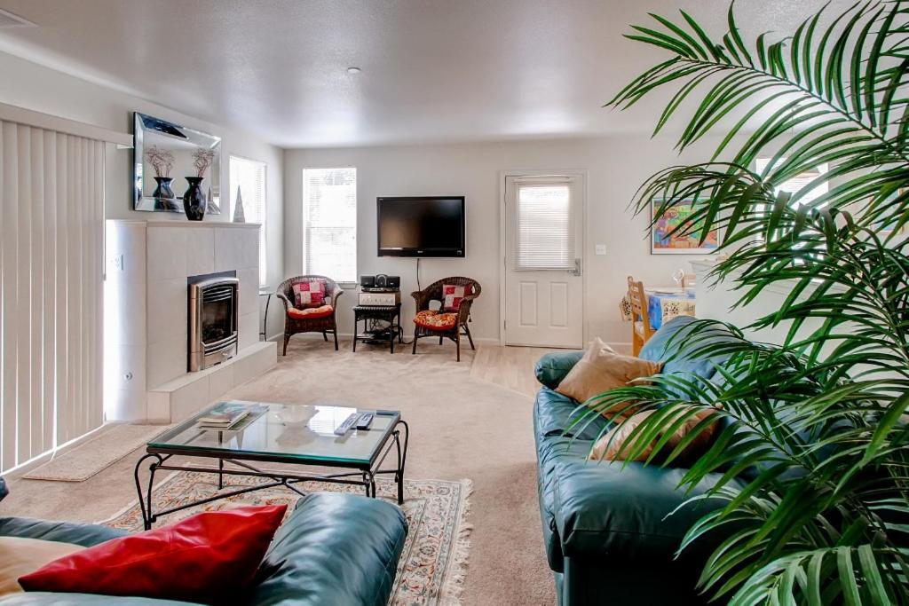 Serene Bungalow-Style Home In Point Reyes Station! エクステリア 写真