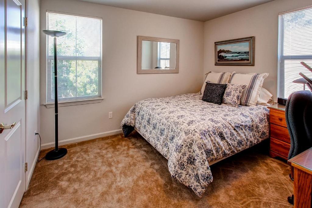 Serene Bungalow-Style Home In Point Reyes Station! エクステリア 写真