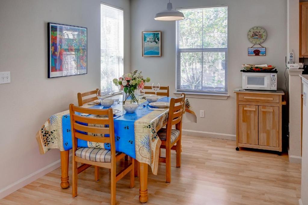 Serene Bungalow-Style Home In Point Reyes Station! エクステリア 写真