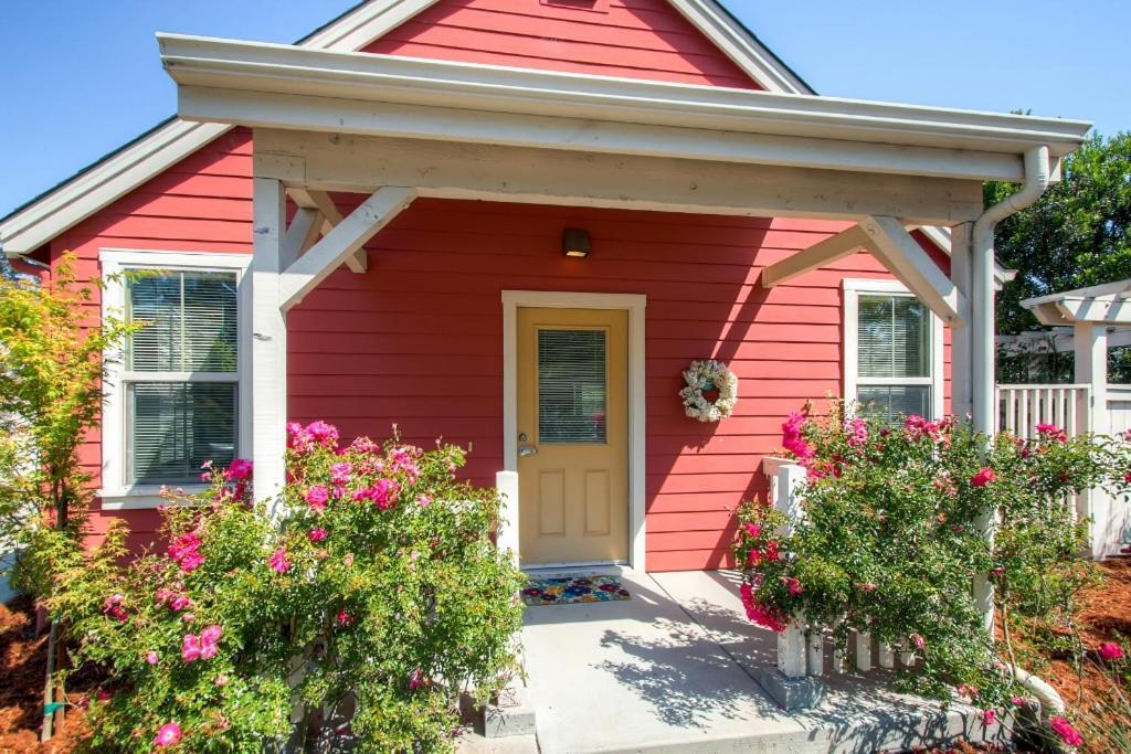 Serene Bungalow-Style Home In Point Reyes Station! エクステリア 写真